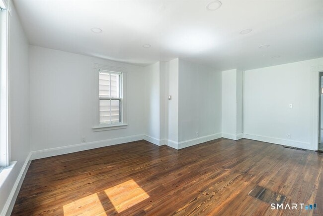 Photo - 106 Wooster St