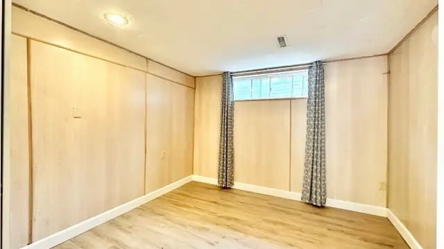 Photo - 2351 Woking Cres Unit bsmnt