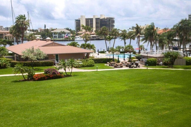 Photo - 3421 Spanish 329 Trl Condo Unit 329