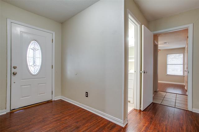 Photo - 101 Teakwood Dr