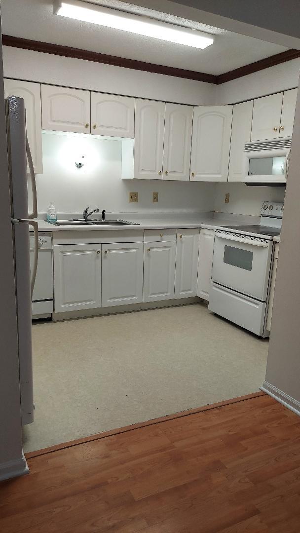 Photo - 1025 Richfield Ln