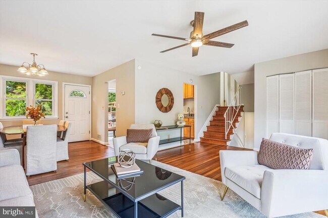 Photo - 4500 Picot Rd