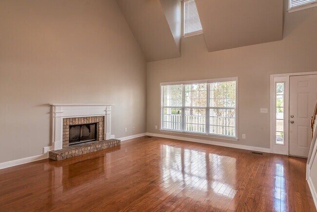 2647 Hansford Dr