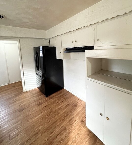 Photo - 6820 Dart Ave