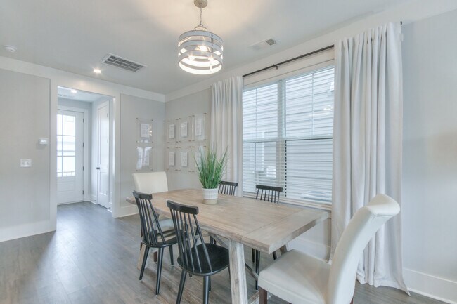 1589 Residences