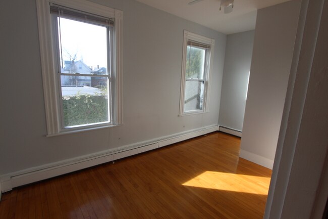 Photo - 2.0 bedroom in Somerville Massachusetts 02143 Unit U2