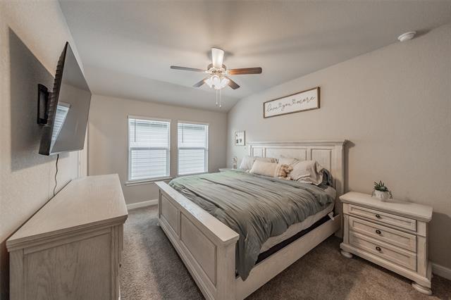 Photo - 612 Capstone Cir