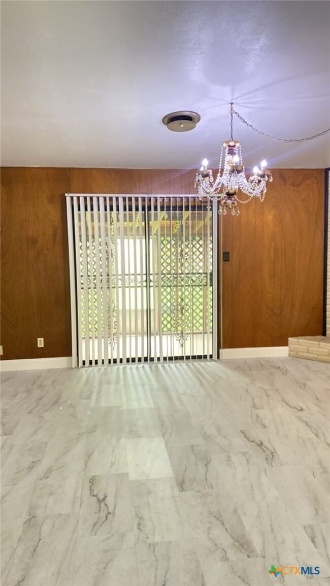 Photo - 1208 West Ln