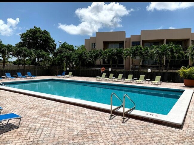 Photo - 10855 SW 112th Ave