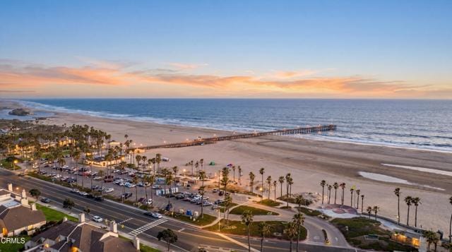Photo - 304 E Surfside Dr