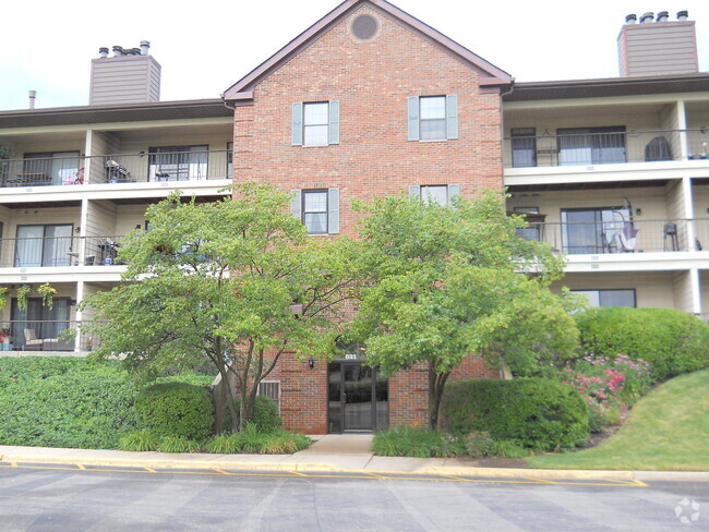 Building Photo - 631 Hapsfield Ln Unit 100 Rental