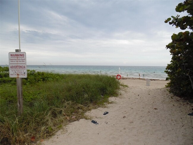 8911 Collins Ave Unit 1102