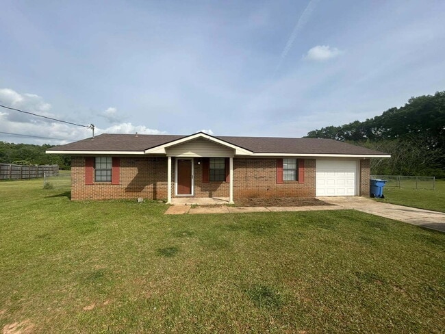 Building Photo - Available now FOR RENT in Enterprise, AL!!