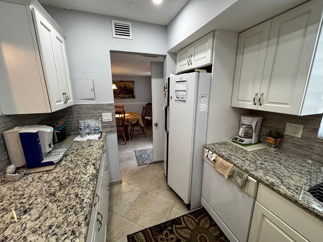 Photo - 701 Lori Dr Unit 204