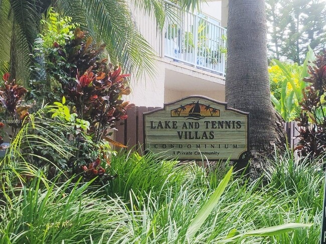 Photo - 8460 SW 154th Cir Ct Unit 130
