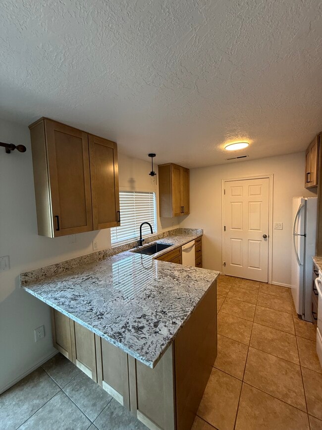 Photo - 556 S 1100 E Unit St George Duplex
