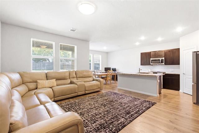 Photo - 1136 Country Gln Dr