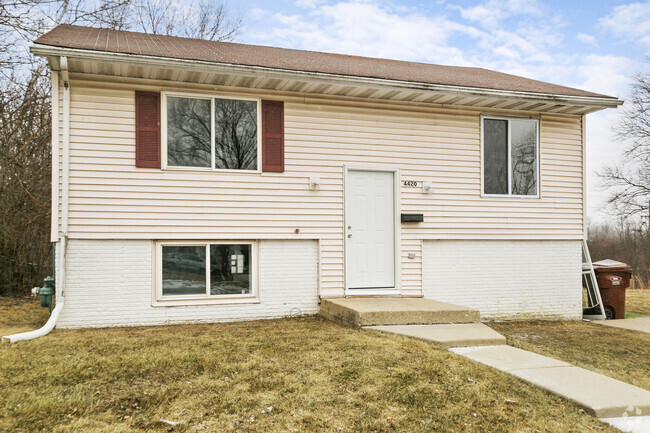 Building Photo - 4420 Balmoral Dr Rental