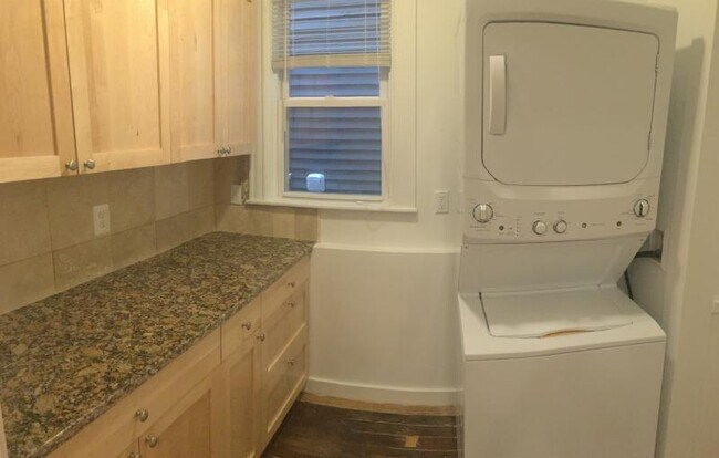 79 Brook St Unit 1