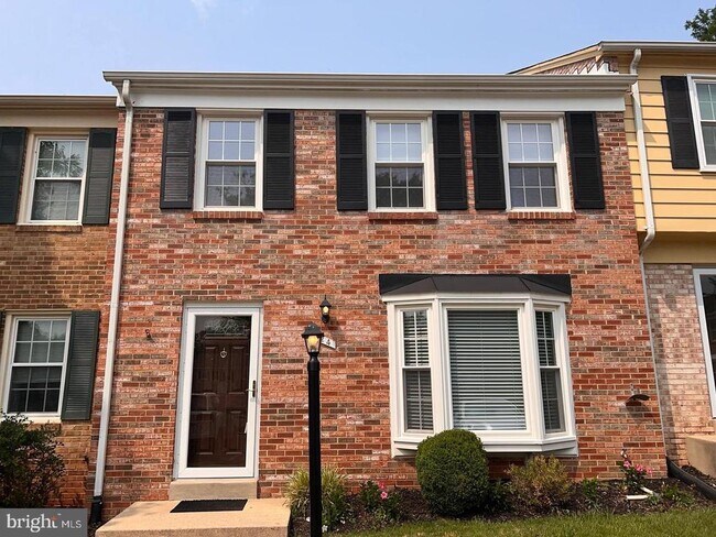 Photo - 24 Marwood Ct