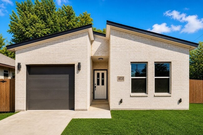 Building Photo - 4024 Colonial Ave