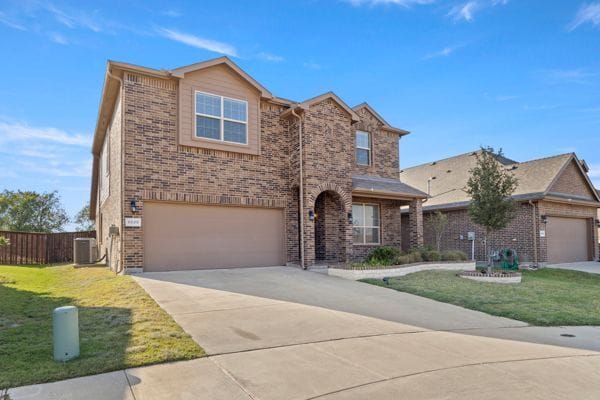 Photo - 9205 Nickel Creek Dr