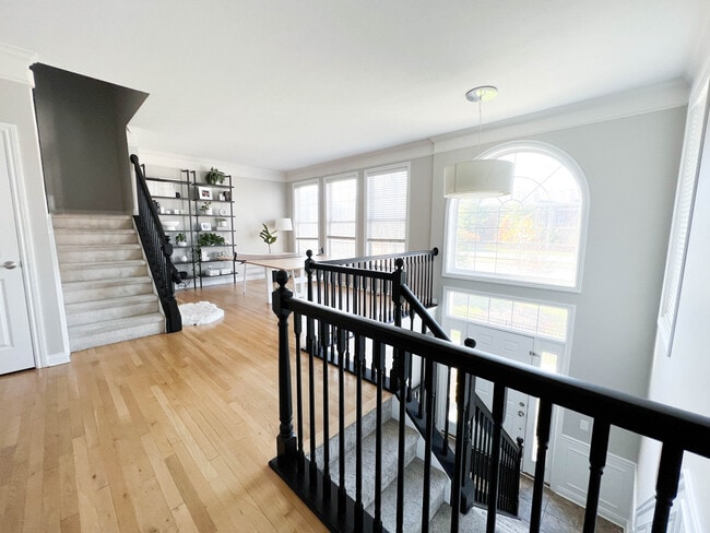 Photo - 8661 N Meridian St