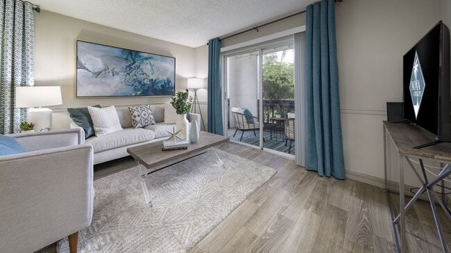 Photo - Nova at Trinity