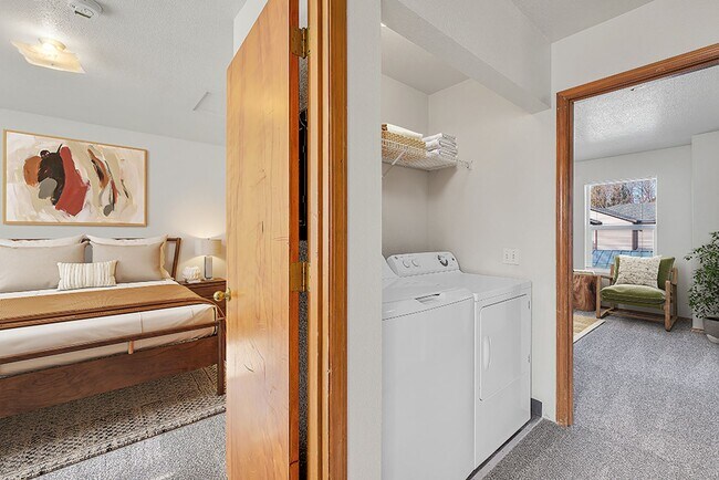 Mountain Glen Apartments
