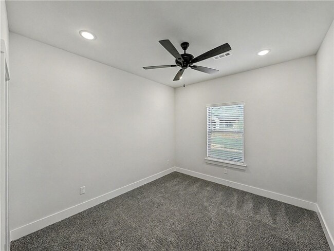 Photo - 6907 SW High Meadow Blvd