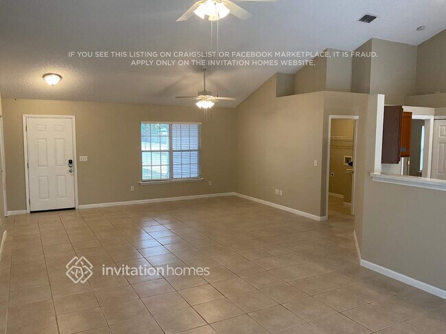 Photo - 101 E George St