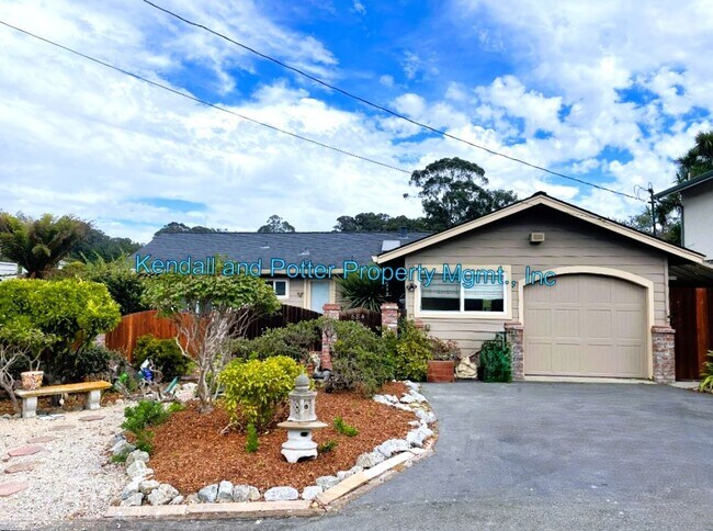 3 Bedroom/ 3 Bath Aptos Home - 3 Bedroom/ 3 Bath Aptos Home