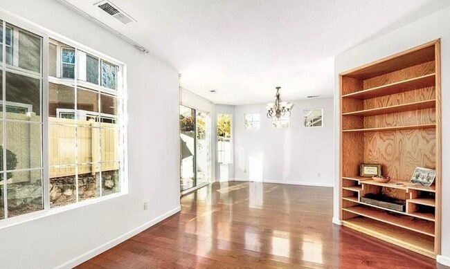 Photo - 1832 Resistol Dr