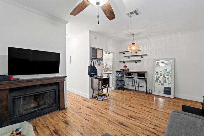 Photo - 2804 Rio Grande St Unit 206