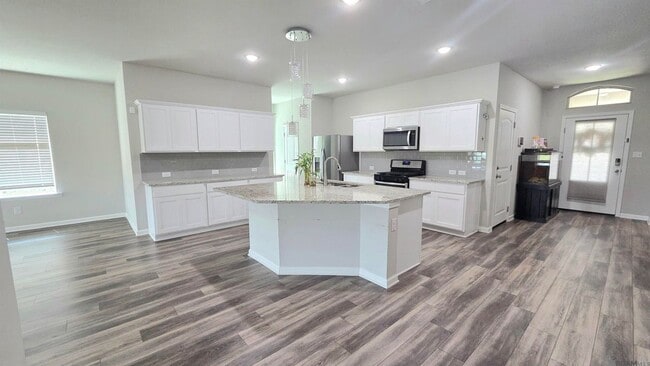 Photo - 13931 Malbec Ave