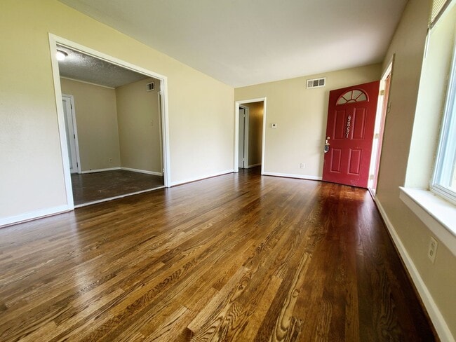 Photo - Great 3/2 Single Family Home in Casa Linda