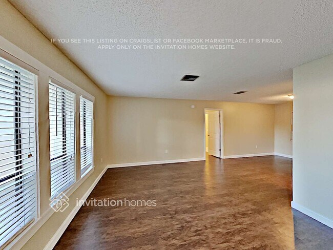 Photo - 2711 Citron Dr