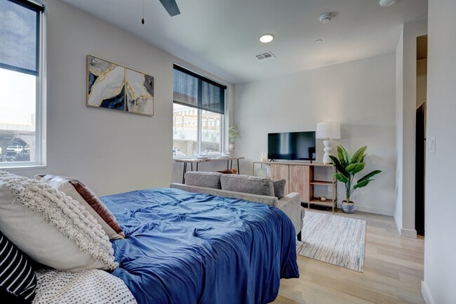 Ayva at Midtown