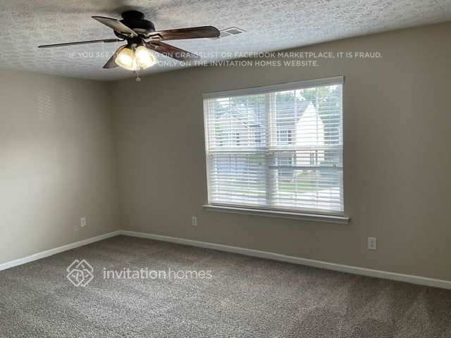 Photo - 408 Sugar Maple Ct