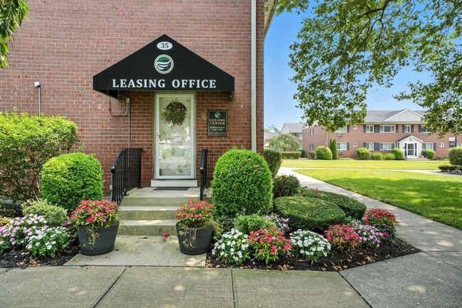 Mid Island Apartments