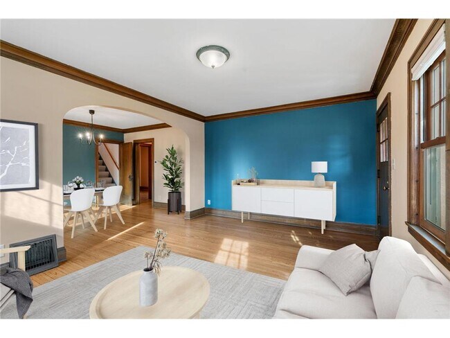 Photo - 2300 NE McKinley St