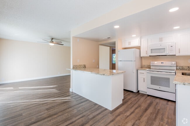 1BR, 1BA (floorplan A) - 750SF - Marconi Gardens East