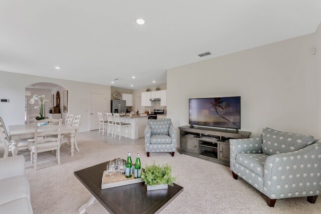 Photo - 1387 Berry Ln