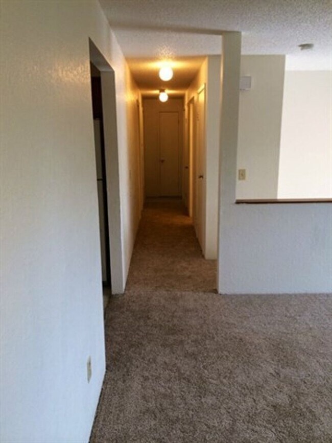 Photo - Preleasing Now: Large 6 bed/2 bath home!