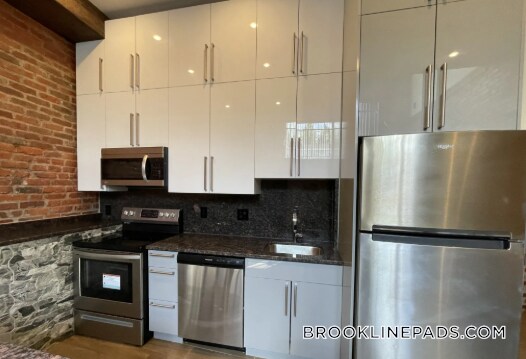 Photo - 1028 Commonwealth Ave Unit 201