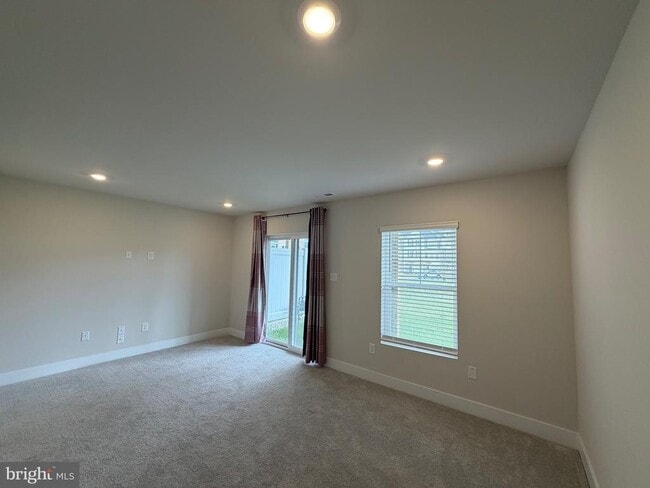 Photo - 24852 Wye Ml Ln
