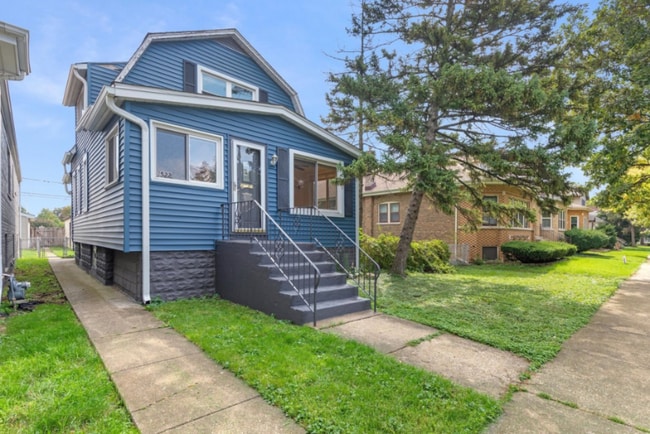 Photo - 1522 Elgin Ave House