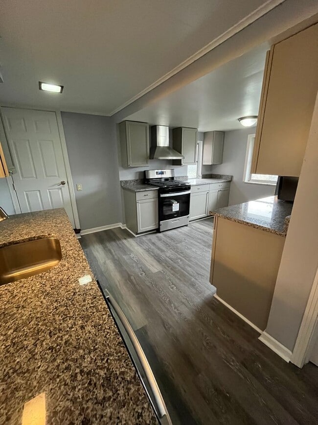 Photo - 5 bedroom available in the West Jefferson Hills School district!