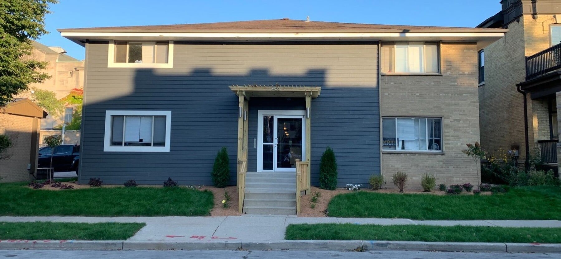 Photo - 1466 N. Farwell Avenue