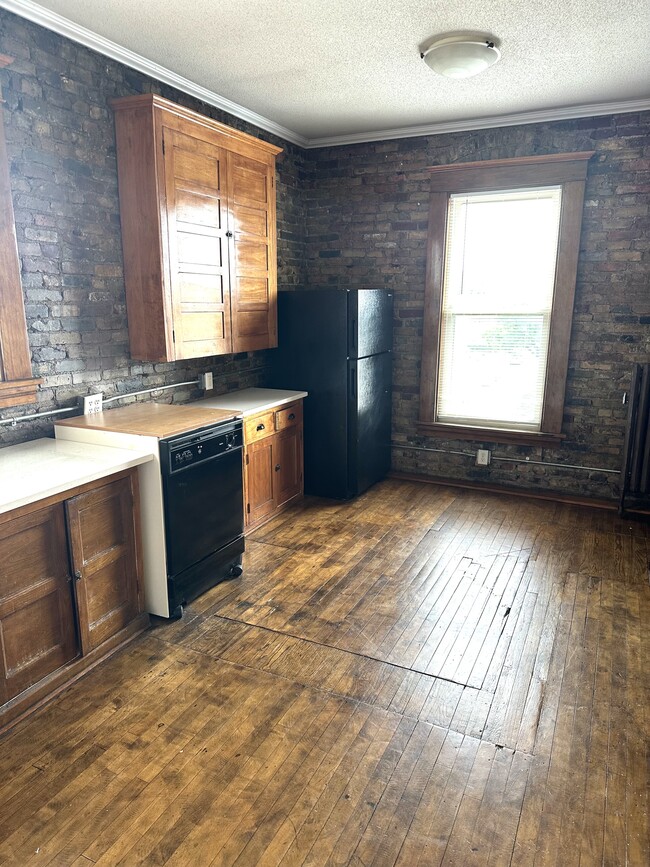 Photo - Mount Royal Apartments